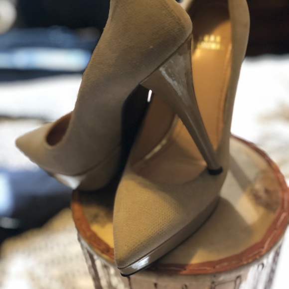 Stuart Weitzman platform heels - Picture 1 of 7